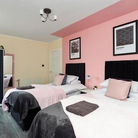 Stylish 3 Bed Edinburgh Abode - Parking And Garden Vila Exterior foto