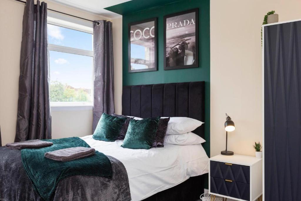 Stylish 3 Bed Edinburgh Abode - Parking And Garden Vila Exterior foto