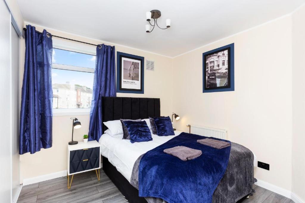 Stylish 3 Bed Edinburgh Abode - Parking And Garden Vila Exterior foto
