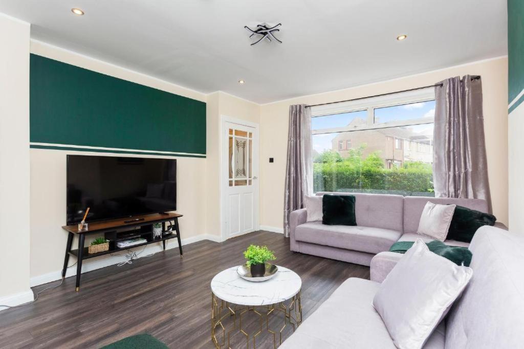 Stylish 3 Bed Edinburgh Abode - Parking And Garden Vila Exterior foto